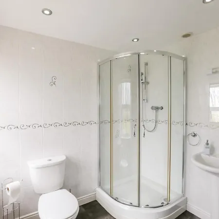 West Border Farm בית נופש *