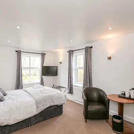 West Border Farm * Wigton